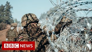 Belarus-Poland border row escalates - BBC News