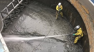 Thickener Tank Cleaning