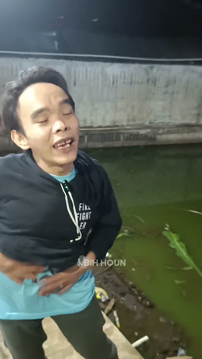 Mbih poho ngucekeun susu #bobodoran #lucu #comedy #bobodoransundalucu #sketsakomedi #bobodoranbsunda