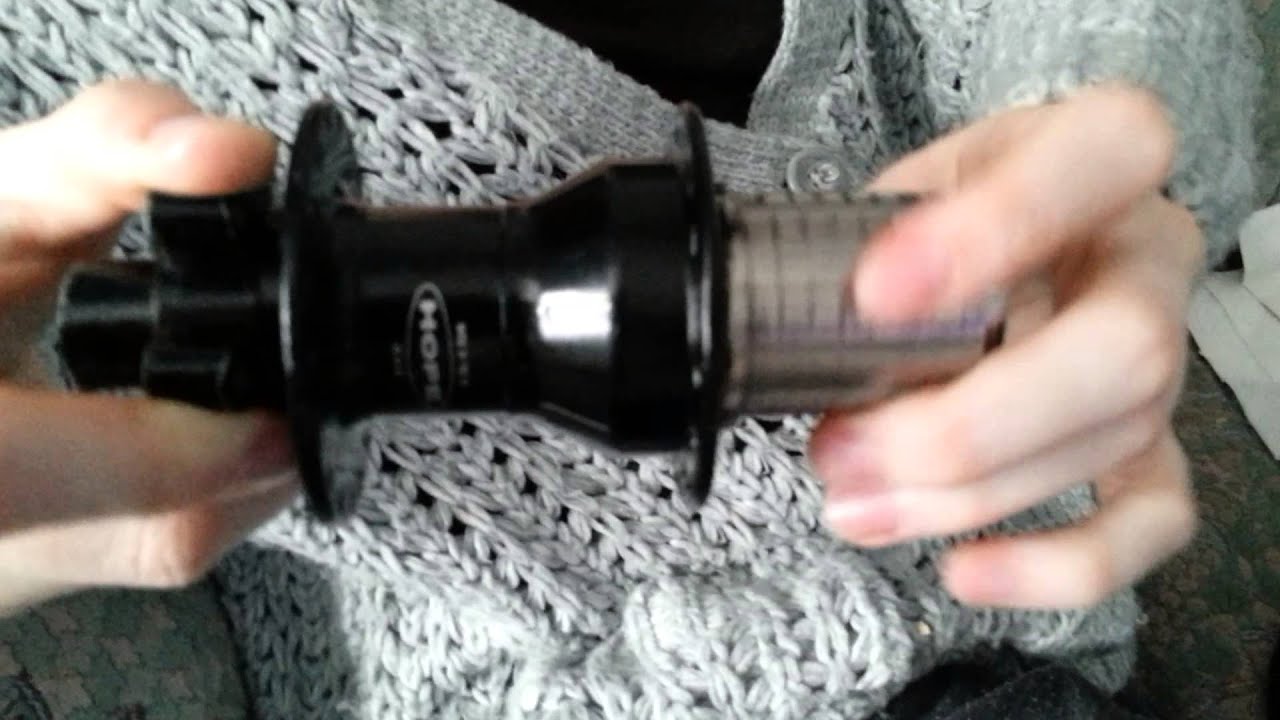 HOPE BULB CASSETTE REAR HUB BEARINGS