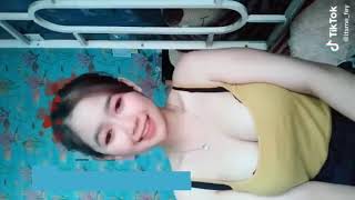 TikTok Kumpulan Goyang pantat, hot girl#TikTok #Storywa