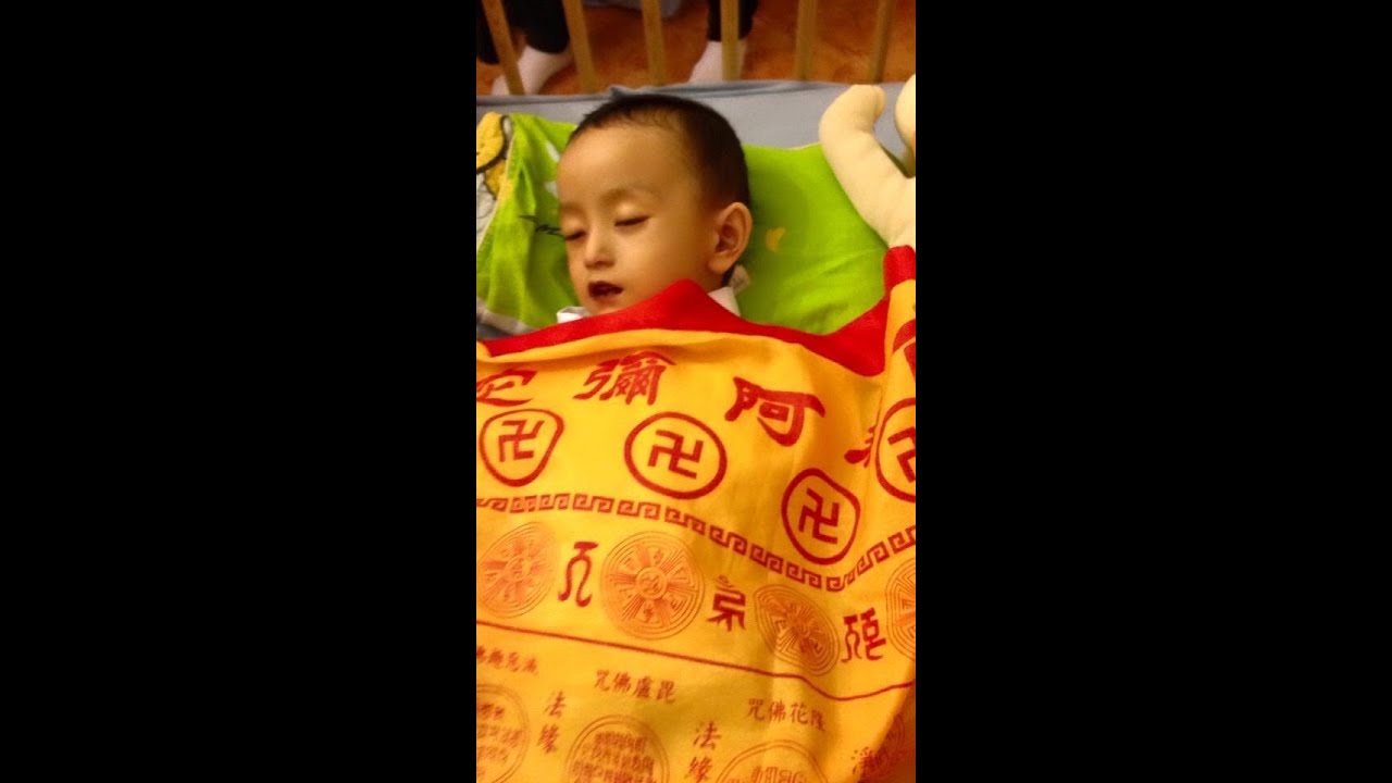 Gương Niệm Phật Hộ Niệm Vãng Sanh Bé Trần Hạo Nam 3 Tuổi Ung Thư Di Căn Giai Đoạn Cuối (10/05/2015)