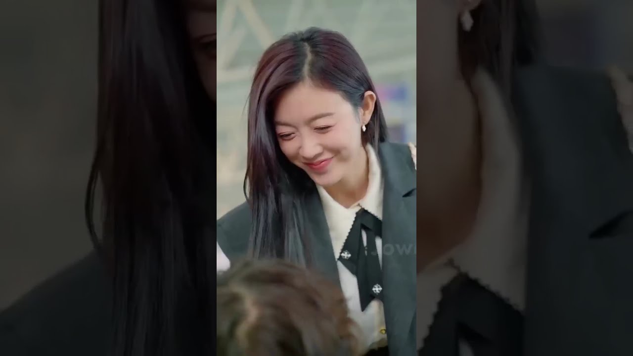 Bayi lucu naik mobil salah, ternyata bertemu ayahnya CEO! Sejak itu, ibu dan anak dimanjakan langit!