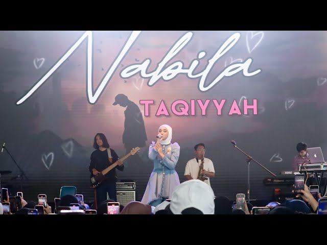 Nabila Taqiyyah - Ku Ingin Pisah || Live Performance at SMP Islam Al-Azhar 22 Sentra Primer class=