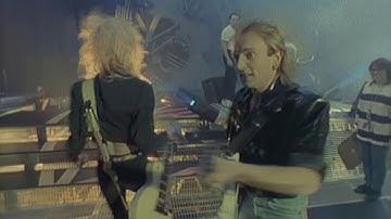 Def Leppard - Stagefright (Intro) - (In The Round In Your Face) (HD/1080p)