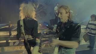 Video thumbnail of "Def Leppard - Stagefright (Intro) - (In The Round In Your Face) (HD/1080p)"