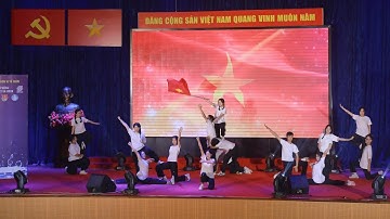 DƯỚI BÓNG CỜ TỔ QUỐC – ĐOÀN NGHỆ THUẬT KHOA HOÁ HỌC | LIÊN HOAN TIẾNG HÁT HS, SV HCMUE 2025
