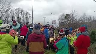 Mobilisation contre les JO d'hiver 2030, rond-point d'Ikea, Saint-Martin-d'Hères, 6 janvier 2024 (2)