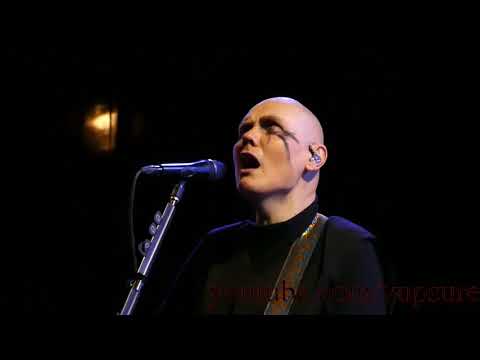 The Smashing Pumpkins - Thirty Three - Live HD (Wells Fargo Center)