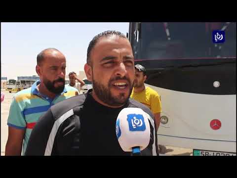 سائقو النقل العام يشكون من تعدي المركبات الخاصة على عملهم 22 6 2020