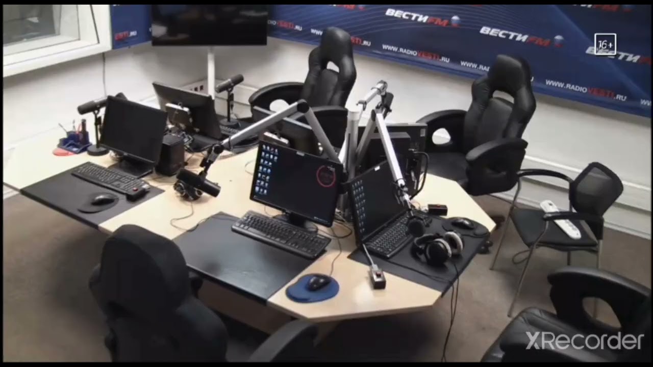 Ведущая Лора Стадницкая опоздала на эфир (Вести FM 89.3 МГц), 21.08.2022 