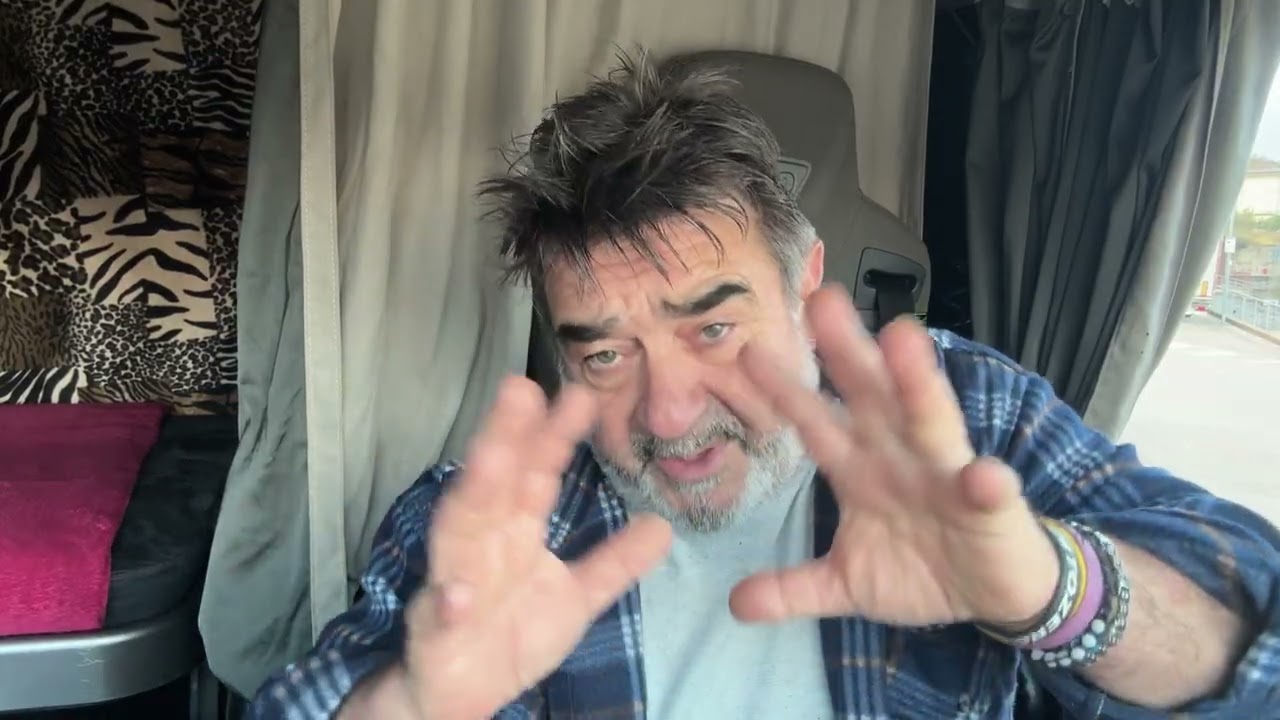 Raccontare dei successi e dei fischi non parlarne mai 