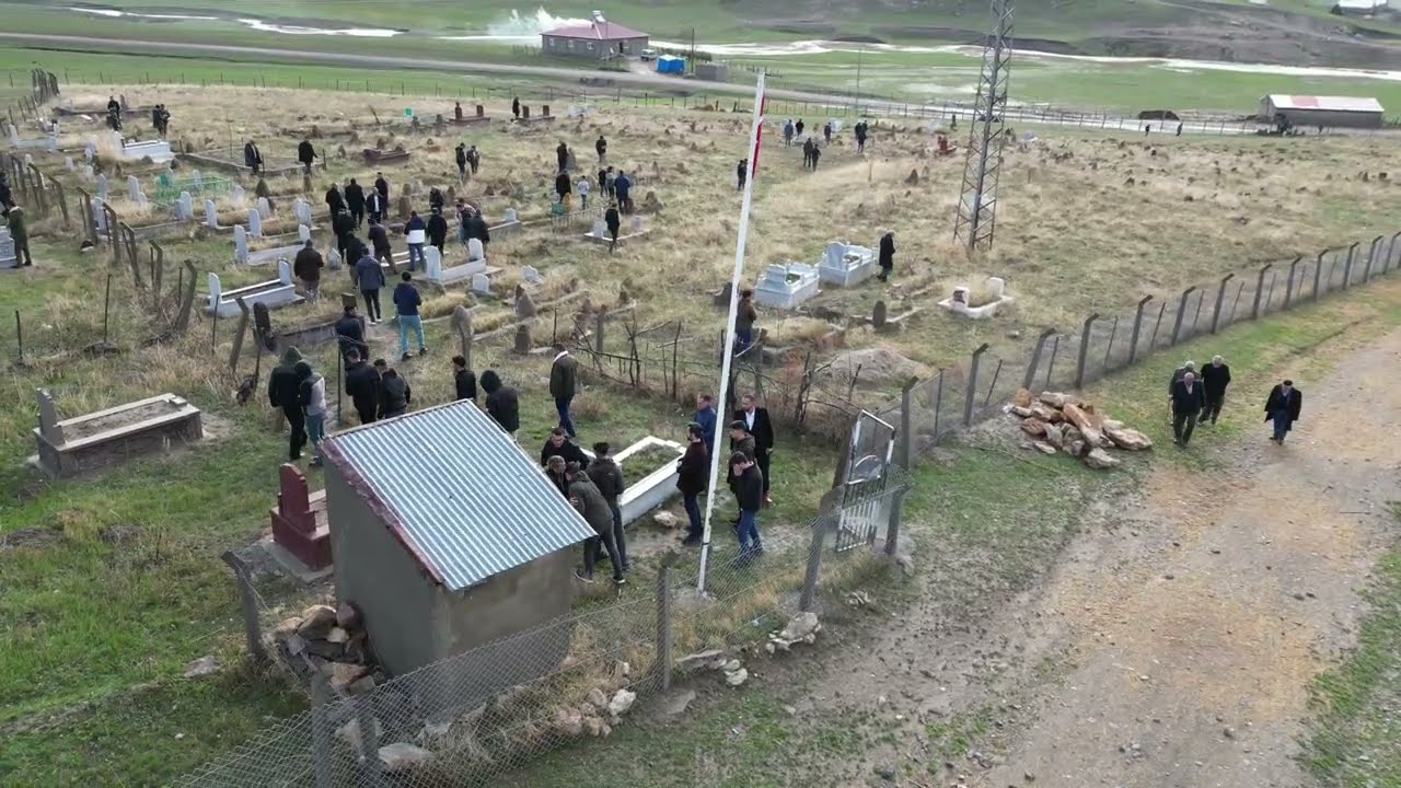 Hayırlı bayramlar , ışıklar mahallesi