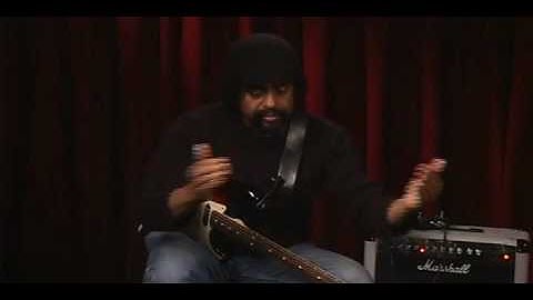 Thaddeus Hogarth on Teaching Guitar Online with Berklee