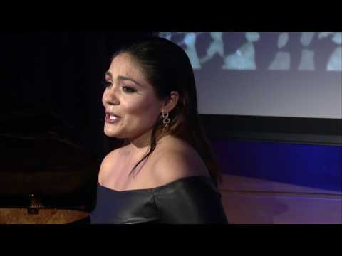 Ailyn Perez sings “"Mon coeur s'ouvre à ta voix" from Samson et Dalila (Saint-Saëns)