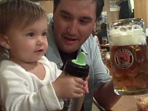 Stella Lee Takes Oktoberfest On At 1 Year Old & "C...