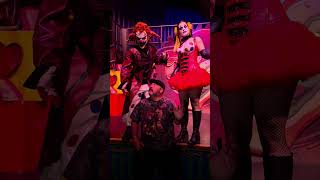 double teamed by psychedelic clowns #universal #universalstudios #universalhorrorunleashed #clowns