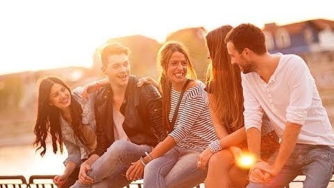 How To Network And Build A Social Circle Of Girls & Guys