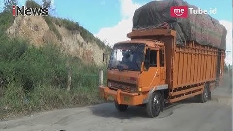 Jalan Rusak di Lintas Sumatera Padang Sidempuan Kian Membahayakan Pengendara - iNews Pagi 01/05