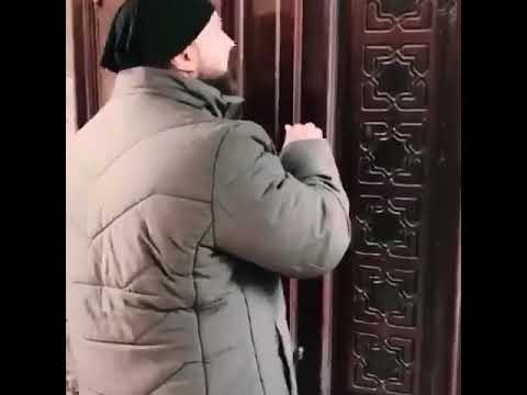 إنت بتعمل إيه يا عم الحج