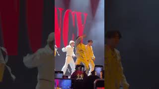 Emergency+Everybody Clap-P1HARMONY