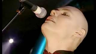 The Smashing Pumpkins - Tonight Tonight (Live 1996 VMAs) with orchestra