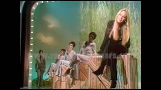 Celebrity Peggy Lipton • “Just A Little Lovin’” • 1969 [Reelin' In The Years Archive] Profile