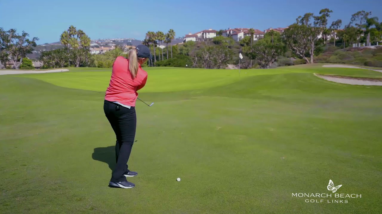 Flighting the Ball Higher & Lower with the same Wedge with Jackie - Monarch Beach Monday Mulligan