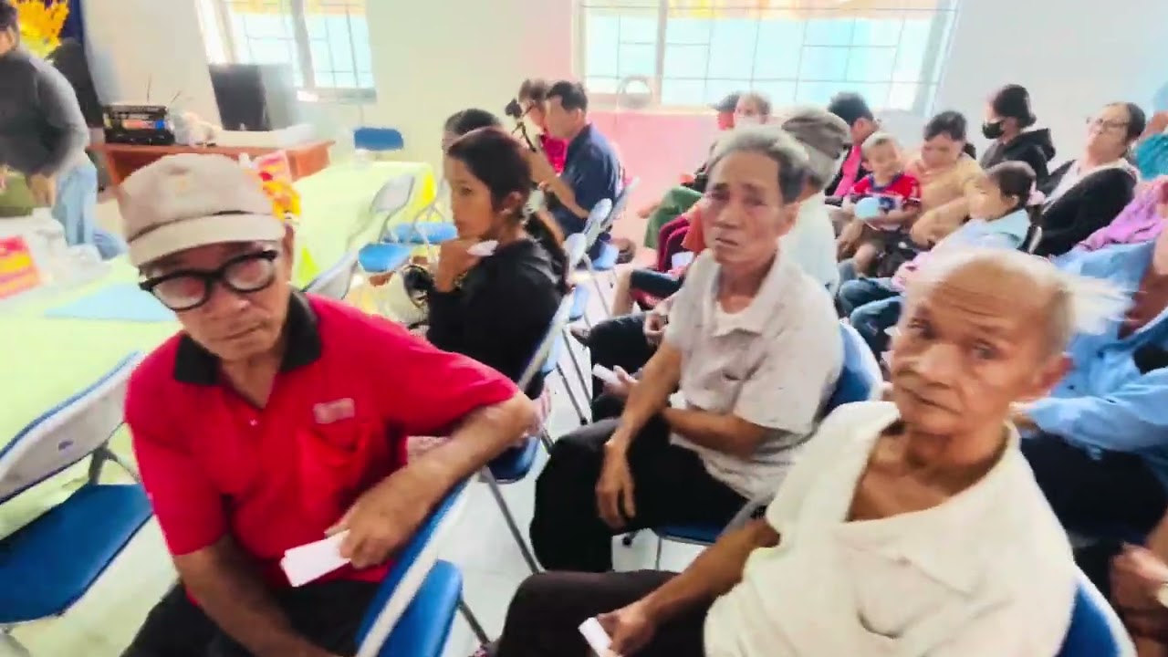 Phi Vân điệp khúc clb xom thuốc hội xuan 2026