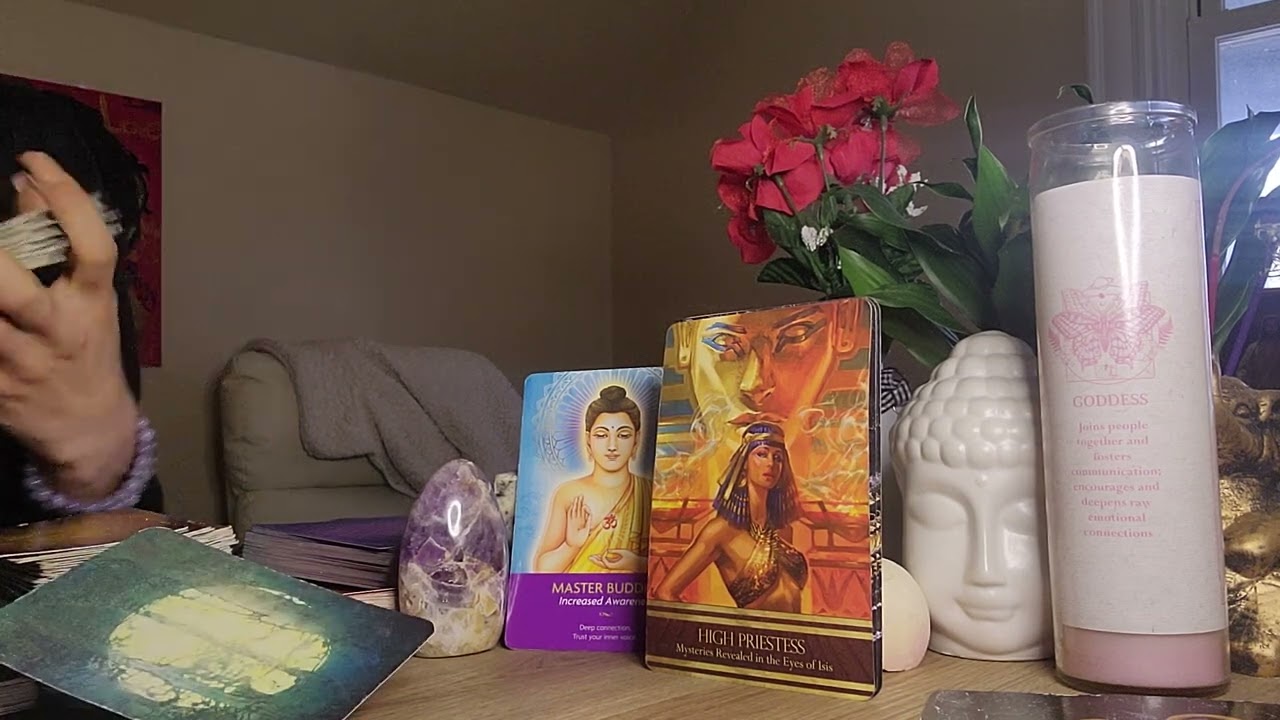 PISCES ♓️ YOURE SO POWERFUL! YOUR ENERGY PUTS OFF MANY/ KING OF SWORDS IN THE 5D #piscesreading