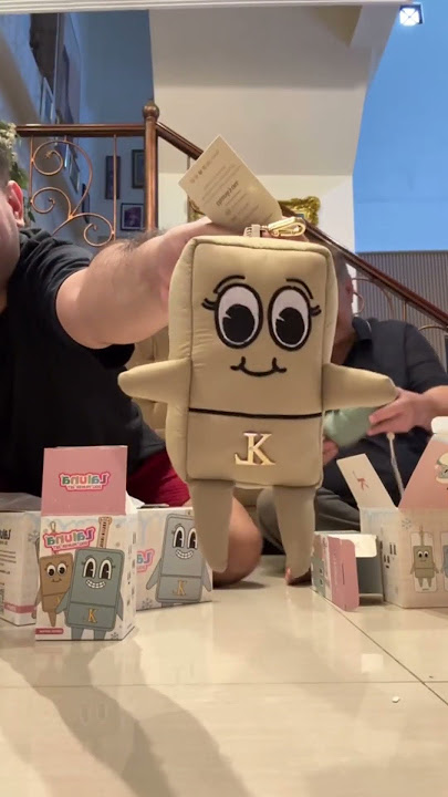 Fadil Jaidi and Pak Muh when unboxing before briefing 😂 #fadiljaidi