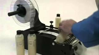 LAB01   cyliSIZE Bottle Labeler Applicator