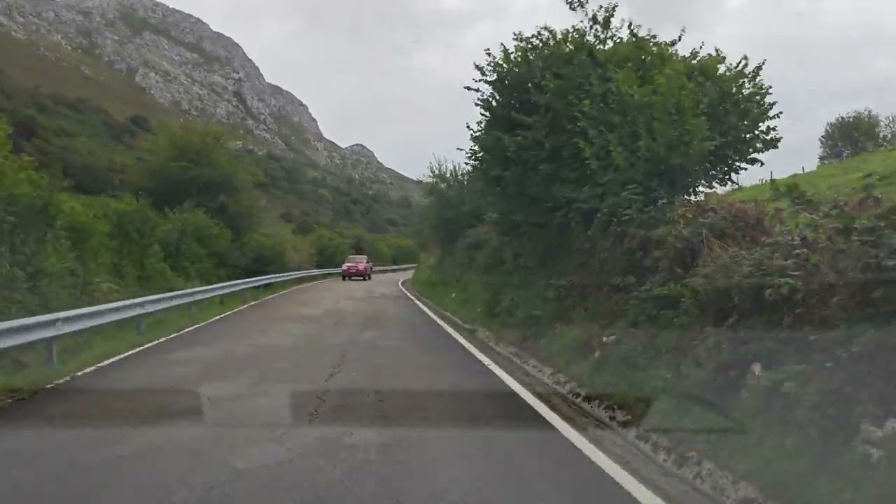 Collado de Ozalba - De Sobrelapeña a Puentenansa (Cantabria)