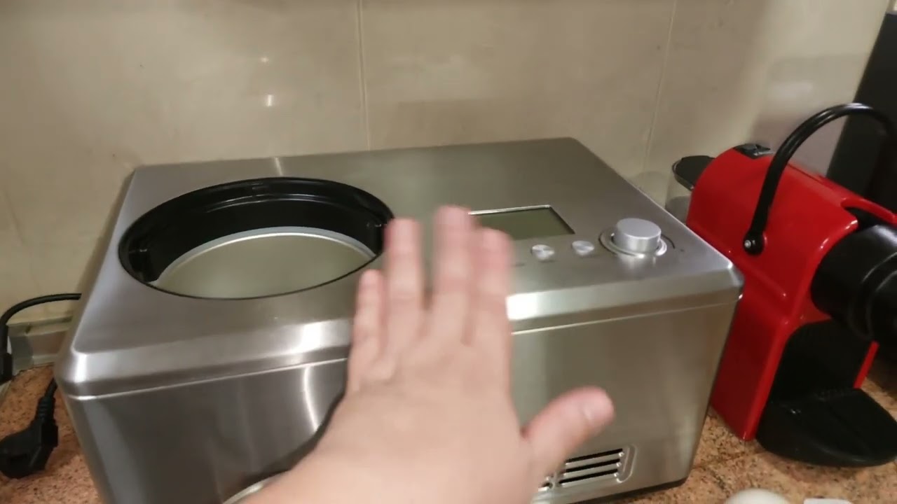 Heladera con compresor#icecreamrecipe#heladosfaciles#heladosconheladera#heladocasero