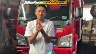 Riswanda Mahardika truck in the process of becoming maximally handsome in Malang's economic resou...