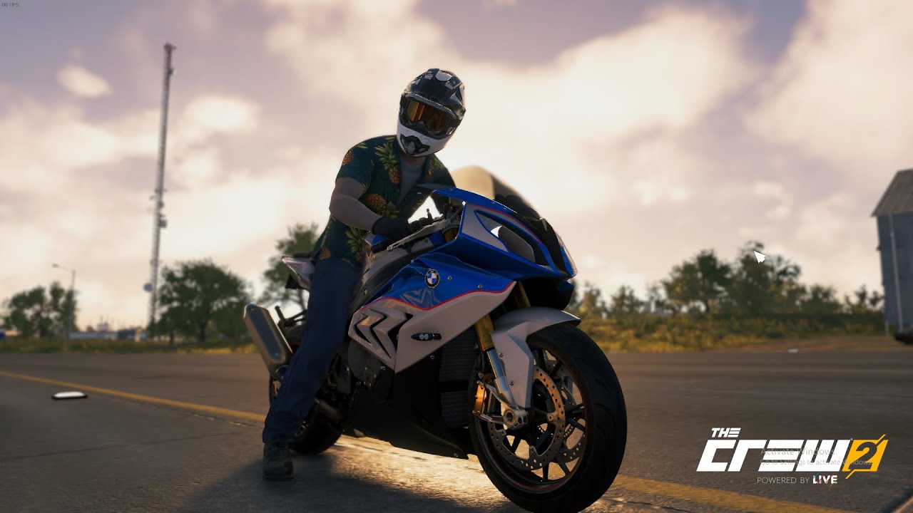 BMW S1000RR | the crew 2 - YouTube