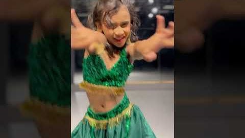 Aaj Ki Raat | Stree 2 | Most Trending Dance Song | Tamannaah Bhatia | Sachin-Jigar | Madhubanti |