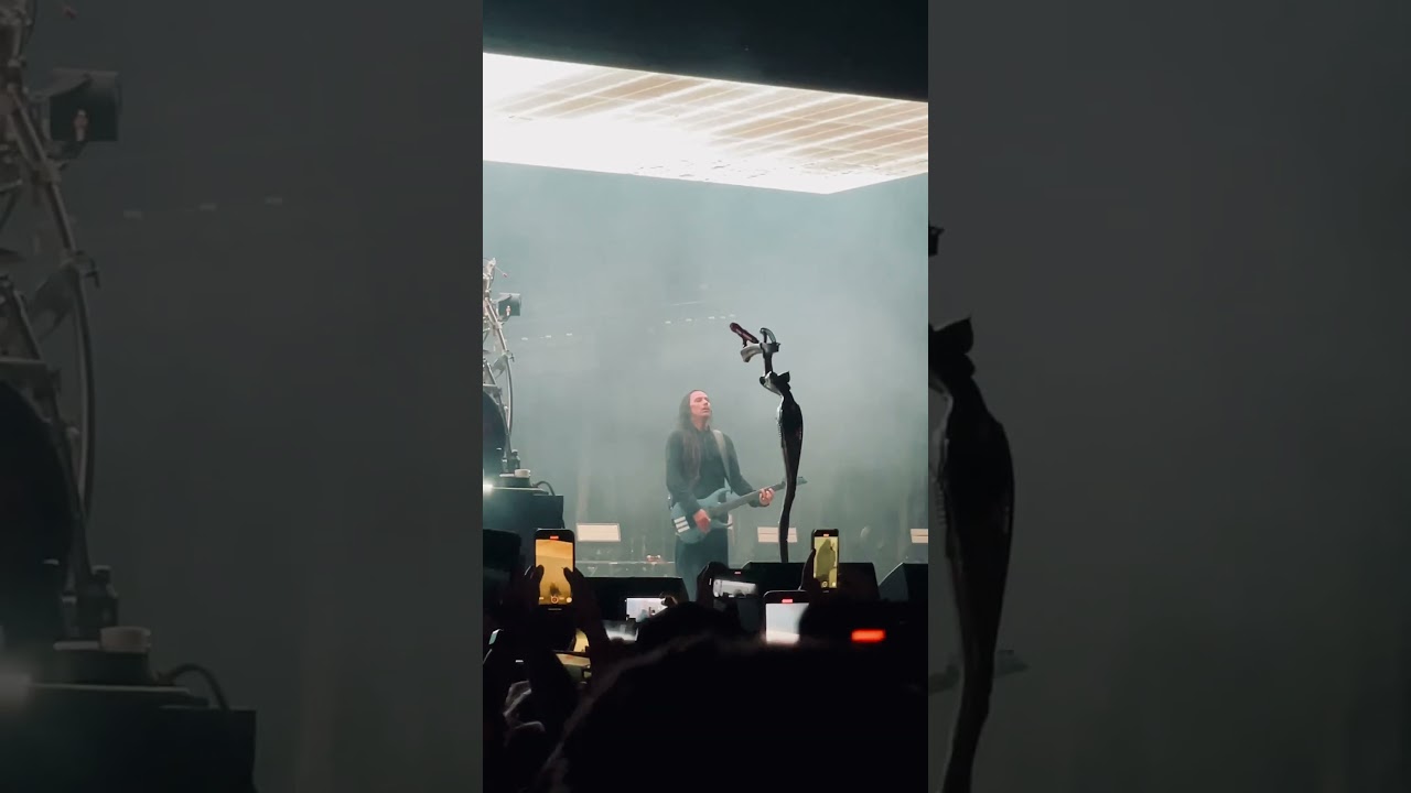 Korn - Blind live @ Budweiser Stage, Toronto, 25.09.2024