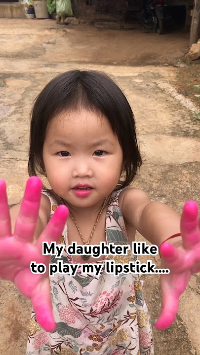 Play mummy 💄.... #baby #moelashio #namlan #mom #funnyshorts