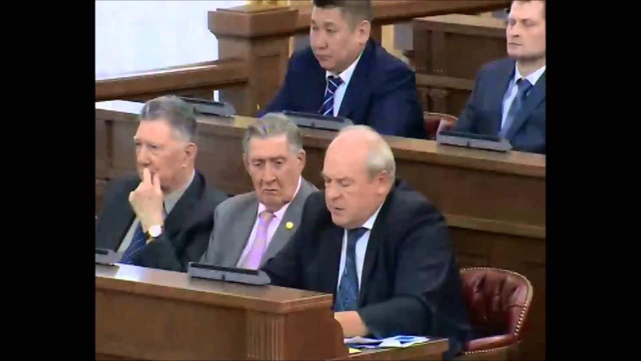 Как установить шлагбаум во дворе - YouTube