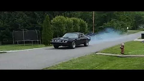 79 trans am 455 4-speed grabs third during burnout