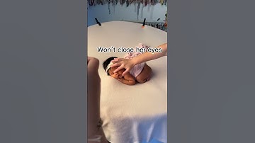 6 weeks newborn photo shoot can be harrrrrrd! #newbornphotography