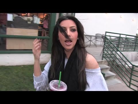Vidéo: Kim Kardashian Interrompt Ses Sœurs