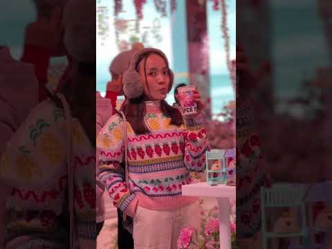 cafe ditaman bunga❌ taman bunga didalam cafe✅ #sofiamfln #shortsvideo