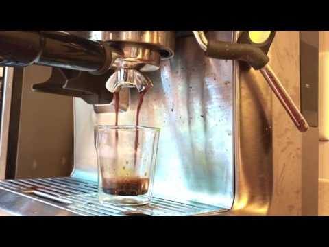 caramel-iced-coffee-using-breville-barista-express