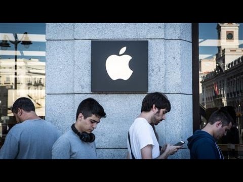 Why Apple Dominates Smartphone Profits