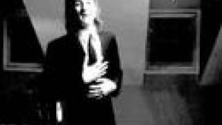 Download Lagu I Only Know How to Be In Love MP3