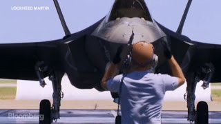 What Makes the F-35 a Flying Super Computer What Makes the F-35 a Flying Super Computer