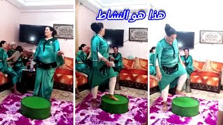 وهي الوليد ردا رادا عوجوك عليا وقطعتي كلامي..سمعوها بصوت نادية الزمورية والمجموعة ..روعة