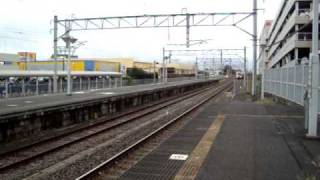 常磐線 E653系フレッシュひたち25号 赤塚駅通過 不発弾警笛付き